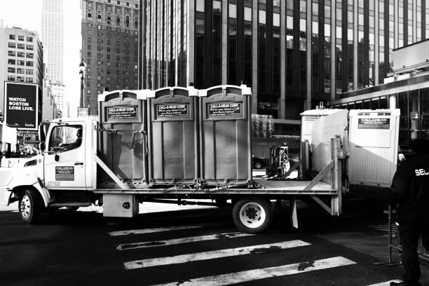 Best Luxury portable toilet rental  in Agency Village, SD